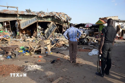 Hiện trường một vụ đánh bom tại Nigeria. (Nguồn: AFP/TTXVN)