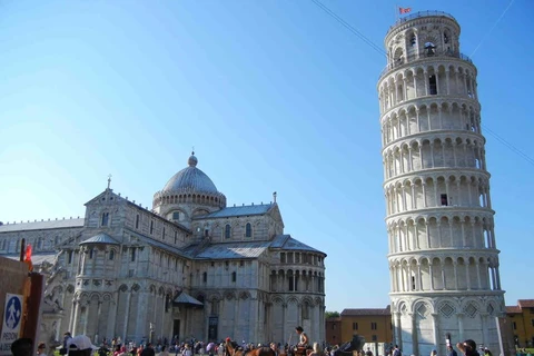 Khu quần thể tháp nghiêng Pisa ở miền Trung Italy. (Nguồn: ioamoviaggi.it)