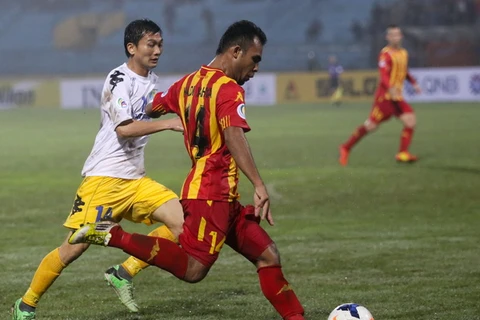 Hà Nội T&T thảm bại 1-3 trên đất Malaysia ở AFC Cup