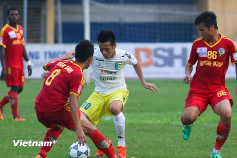Hùng Vương An Giang bét bảng V-League trước một vòng đấu