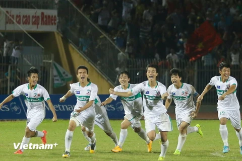 Lịch trực tiếp V-League 2015 vòng 1: Tâm điểm Hoàng Anh Gia Lai