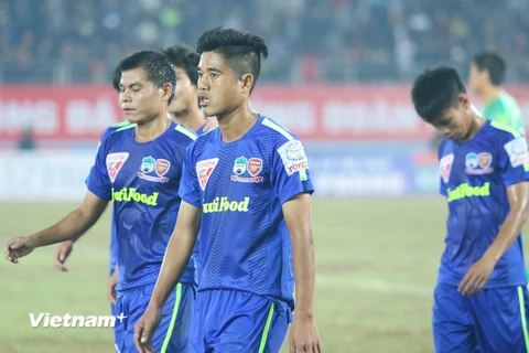 Hoàng Anh Gia Lai bại trận trước Than Quảng Ninh ở phút 90