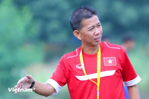 Ông Tuấn đặt nhiều niềm tin vào lứa U19 Việt Nam do mình dẫn dắt. (Ảnh: Minh Chiến/Vietnam+)
