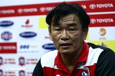 Huấn luyện viên Phan Thanh Hùng vẫn chưa tìm được công thức chiến thắng cho Than Quảng Ninh. (Ảnh: Minh Chiến/Vietnam+)