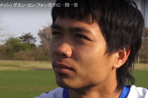 Công Phượng bộc bạch những khó khăn trong quá trình chơi bóng ở Nhật Bản. (Ảnh: Ibaraki Shimbun)