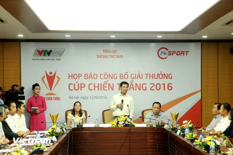 Trưởng đoàn thể thao Việt Nam tại Olympic Trần Đức Phấn trong cuộc họp báo công bố Cúp Chiến thắng 2016. (Ảnh: PV/Vietnam+)