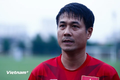 Hữu Thắng: Đội tuyển không bị áp lực vì U19 Việt Nam tới World Cup. (Ảnh: Minh Chiến/Vietnam+)