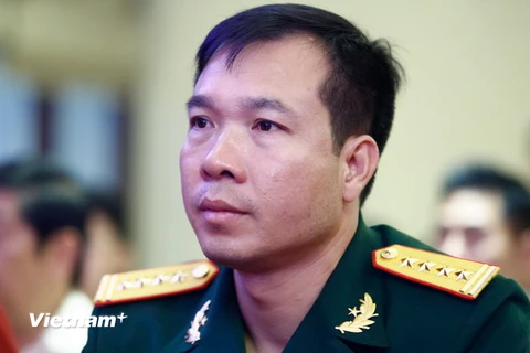 Hoàng Xuân Vinh được bầu Ủy viên Liên đoàn bắn sáng Việt Nam. (Ảnh: Minh Chiến/Vietnam+)