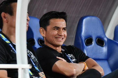 Kiatisak nhiều khả năng sẽ tiếp tục ở lại dẫn dắt tuyển Thái Lan. (Ảnh: AFF Suzuki Cup 2016)