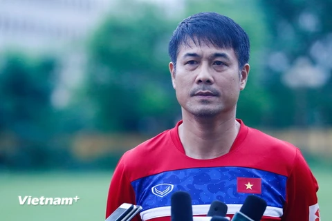 Huấn luyện viên Hữu Thắng cần các cầu thủ U20 Việt Nam thể hiện nhiều hơn. (Ảnh: Minh Chiến/Vietnam+)