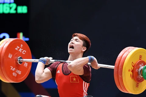 Trịnh Văn Vinh mang về tấm Huy chương vàng kế tiếp cho đoàn thể thao Việt Nam. (Ảnh: Zing)