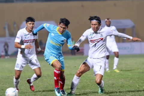 Sanna Khánh Hòa đã không thể giành chiến thắng trước đại diện tới từ Campuchia Boeung Ket FC trong trận mở màn Toyota Mekong Cup 2017 diễn ra tối qua (9/12).