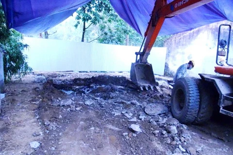 Dừng đào chất thải tại Nicotex Thanh Thái do thiếu kinh phí