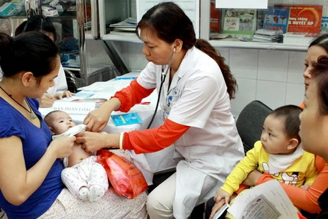 TP.HCM sẽ tiêm lại vắcxin Quinvaxem cho trẻ từ ngày 11/11