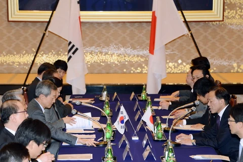 Đối thoại chiến lược cấp cao Hàn Quốc-Nhật Bản tháng 1/2013. (Nguồn: AFP/TTXVN)