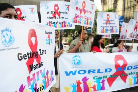 Phát triển thuốc giúp bảo vệ con người trước HIV/AIDS