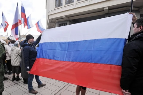 Ông Turchynov: Chính quyền Crimea "làm việc dưới họng súng"