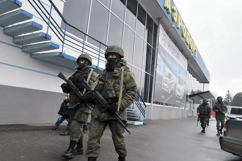 Crimea phong tỏa sân bay phục vụ trưng cầu dân ý