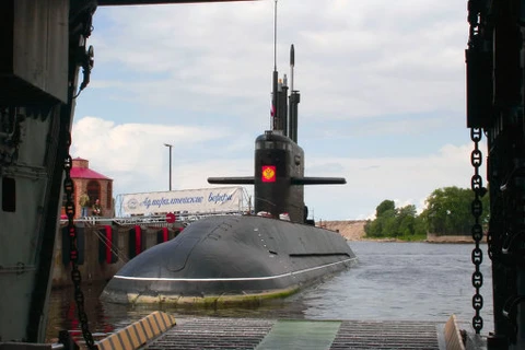 "Nga bán tàu ngầm Lada cho Trung Quốc để trả đũa Mỹ"