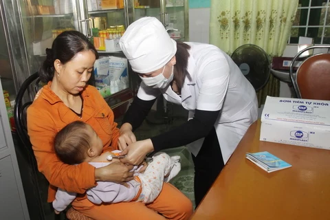 Sẽ cung cấp đủ vắcxin tiêm phòng sởi cho trẻ nhỏ 