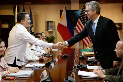 Philippines-Mỹ đàm phán về tăng cường hợp tác phòng thủ