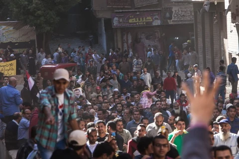 Đụng độ giữa cảnh sát và người biểu tình tại Ai Cập