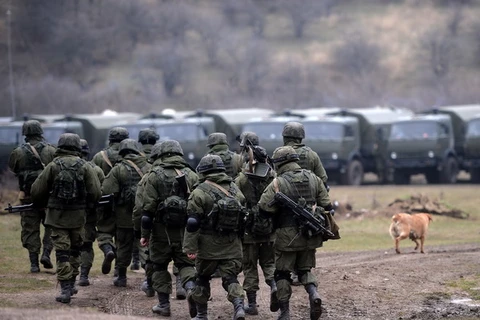 Nga cân nhắc tăng cường hiện diện quân sự ở Crimea
