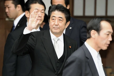 Thủ tướng Nhật bị kiện vì chuyến thăm tới đền Yasukuni