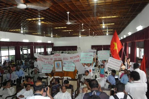 Người Việt ở Sri Lanka, Thụy Sĩ lên án hành động của Trung Quốc