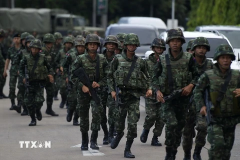 Quân đội Thái Lan tuyên bố tạm thời đình chỉ hiến pháp