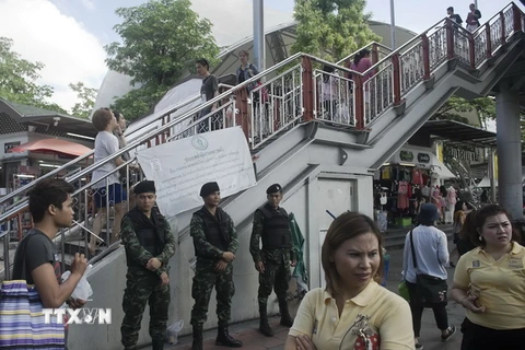 Quân đội Thái Lan dỡ bỏ lệnh giới nghiêm trên toàn quốc