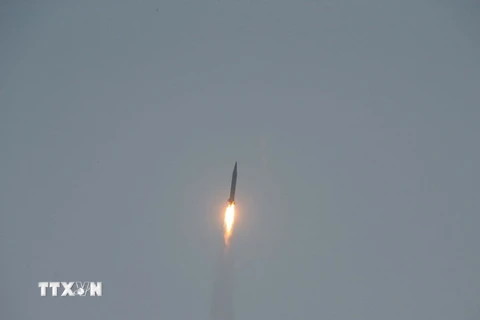 Yonhap: Triều Tiên đã phóng hai quả đạn tầm ngắn ra biển