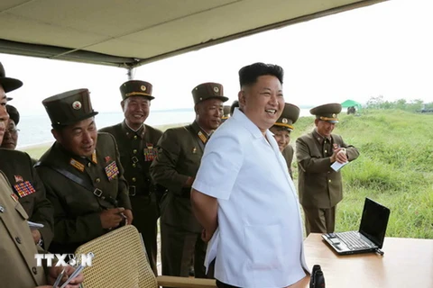 Kim Jong-un chỉ huy lực lượng vũ trang tập trận đổ bộ lên đảo