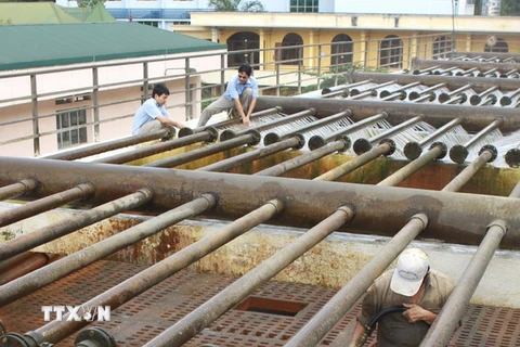 Hà Nội: Xử lý gấp nguồn nước nhiễm Asen tại khu vực Mỹ Đình