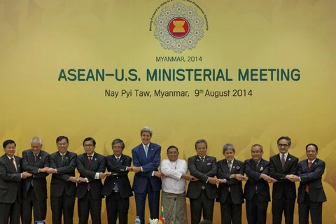 ASEAN đặt mục tiêu tiến tới một tổ chức liên kết và ràng buộc hơn