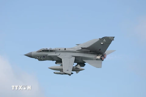 Máy bay tiêm kích Tornado của Anh lên đường tới Iraq
