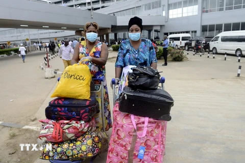 Malaysia khuyến cáo công dân không du lịch tới vùng dịch bệnh Ebola