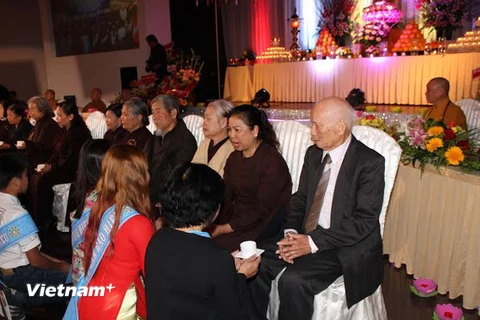 Hội Phật tử Việt Nam tại Cộng hòa Séc tổ chức Đại lễ Vu Lan