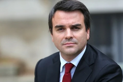 Tân Bộ trưởng Thương mại Pháp từ chức do không minh bạch thuế
