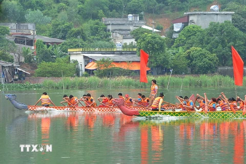 Khai hội mùa Thu Côn Sơn-Kiếp Bạc 2014 tại Hải Dương
