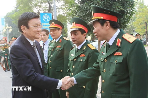 Chủ tịch nước Trương Tấn Sang thăm Bộ Tư lệnh Thủ đô Hà Nội