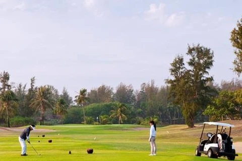 Đưa sân golf Phan Thiết ra khỏi quy hoạch sân golf Việt Nam