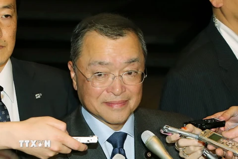 Tân Bộ trưởng Công nghiệp Nhật Bản tiếp tục dính bê bối quỹ