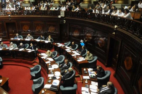 Liên minh cánh tả cầm quyền Uruguay chiếm đa số tại Quốc hội