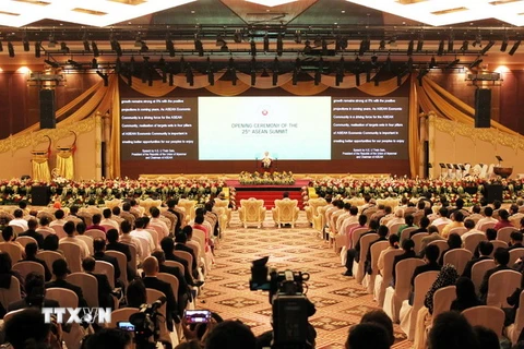 Khai mạc Hội nghị cấp cao ASEAN lần thứ 25 tại Myanmar