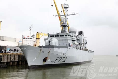 Tàu Hải quân Pháp Vendémiaire thăm hữu nghị thành phố Đà Nẵng