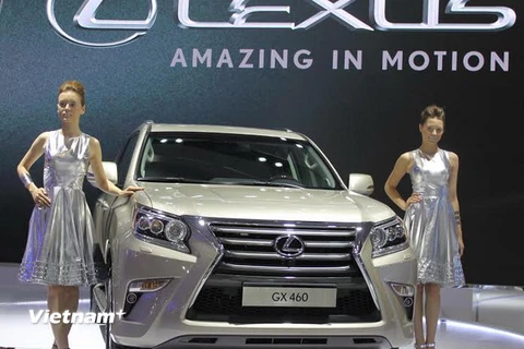 Lexus trưng bày các mẫu xe ôtô đem lại trải nghiệm tuyệt vời