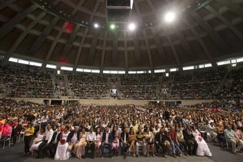 1.960 cặp đôi dự lễ cưới tập thể hoành tráng nhất Rio de Janeiro
