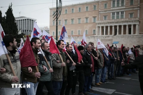 Hy Lạp phải chính thức đề nghị kéo dài chương trình cứu trợ