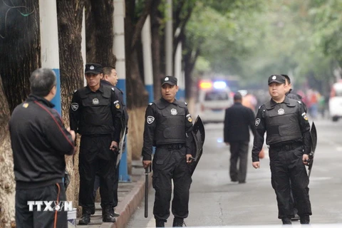 Cảnh sát Trung Quốc tiêu diệt 6 kẻ tấn công tại Tân Cương